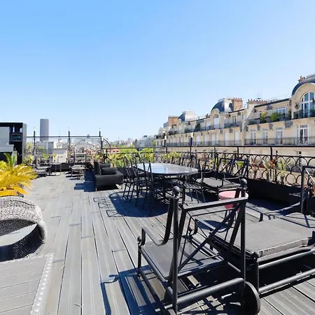 602 Exceptional Rooftop Jaccuzi Eiffel View Apartament Paryż